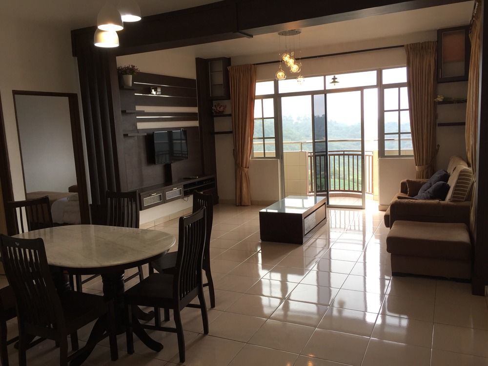 คาเมรอน ปาซาร์ มาลัม อพาร์ตเมนต์ แอท คราวน์ อิมพีเนียล คอร์ต Apartment คาเมรอนไฮแลนด์ ภายนอก รูปภาพ