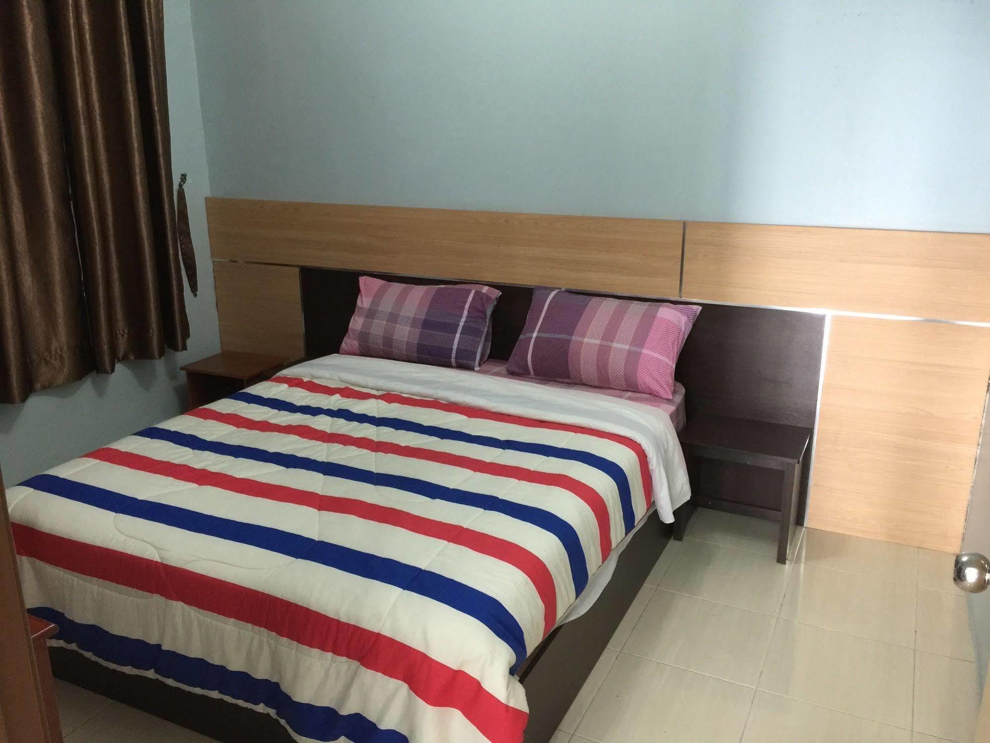 คาเมรอน ปาซาร์ มาลัม อพาร์ตเมนต์ แอท คราวน์ อิมพีเนียล คอร์ต Apartment คาเมรอนไฮแลนด์ ภายนอก รูปภาพ
