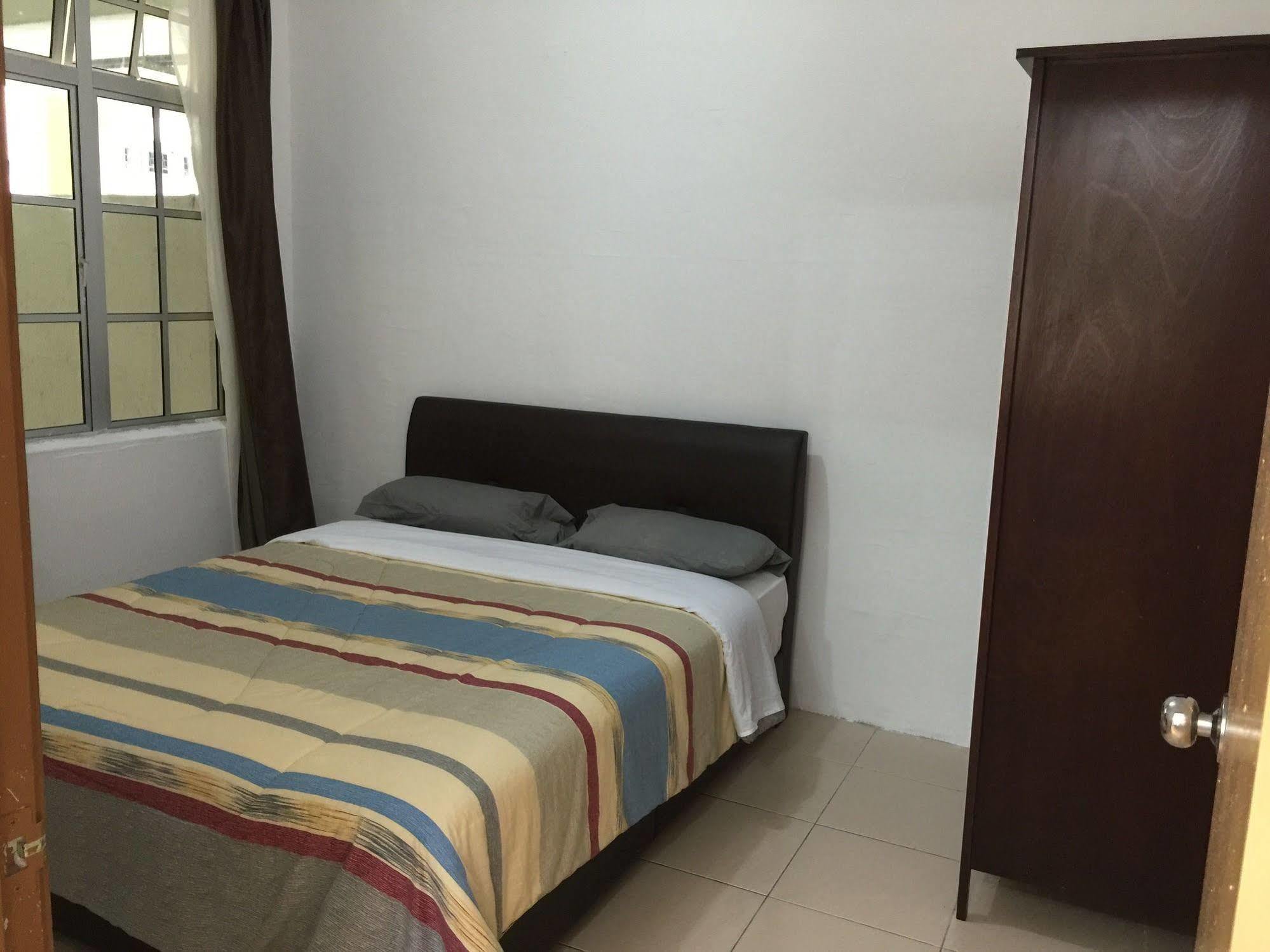 คาเมรอน ปาซาร์ มาลัม อพาร์ตเมนต์ แอท คราวน์ อิมพีเนียล คอร์ต Apartment คาเมรอนไฮแลนด์ ภายนอก รูปภาพ